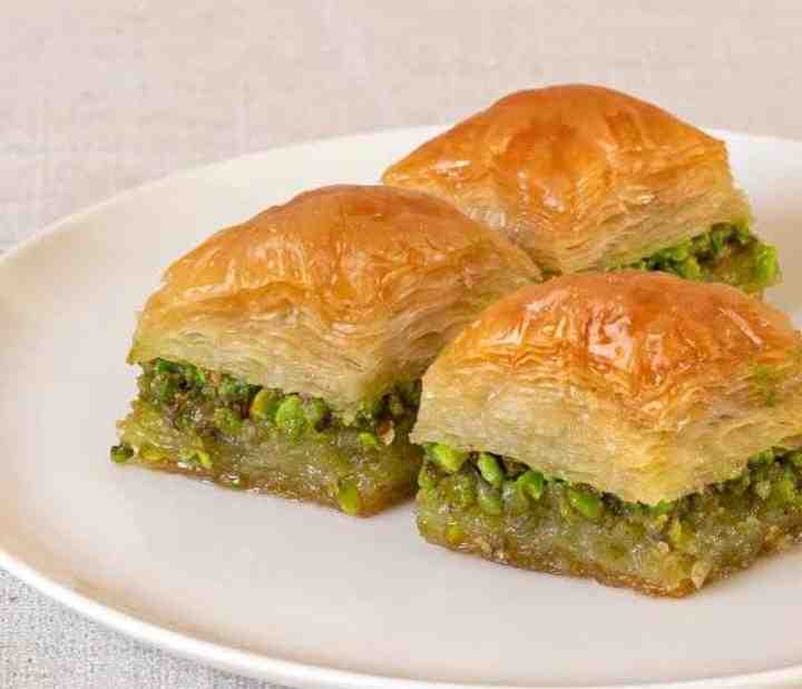 Fıstıklı Baklava Çeşitleri Porsiyon