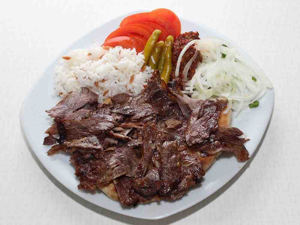 <font><font><font style="vertical-align: inherit;"><font style="vertical-align: inherit;">Et döner porsiyon</font></font></font></font>