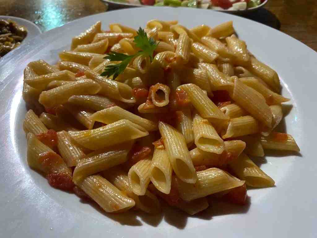 Domates Soslu Makarna