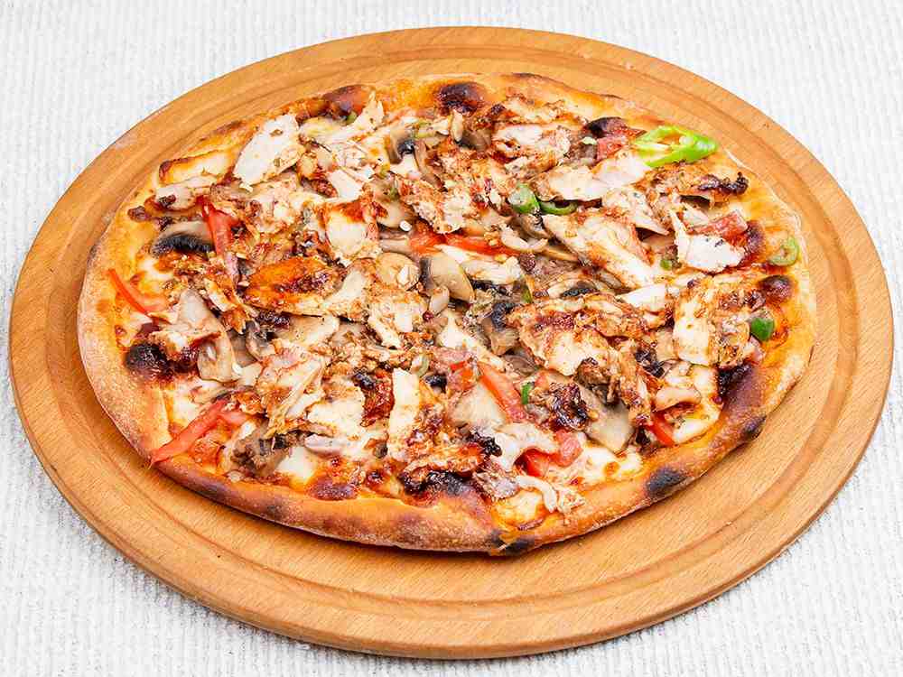 Tavuklu Pizza